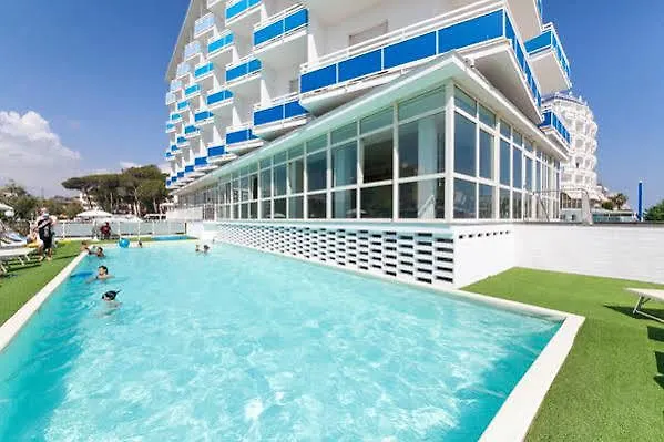 Fabilia Family Hotel 3*