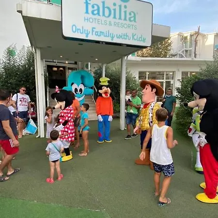 Fabilia Family 3* Морской Милан