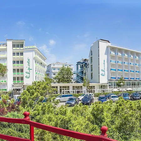 Hotel Fabilia Family 3*